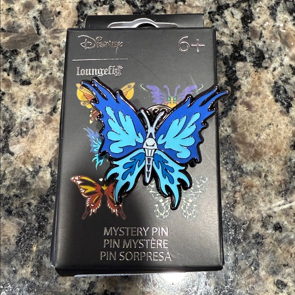 Loungefly Disney Villains Butterfly Blind Box Enamel Pin Hades - Picture 2 of 3